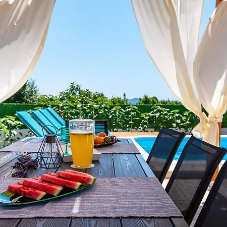 Vakantiehuis My Dalmatia - Elia With Private Pool And Panoramic Sea View Zadar