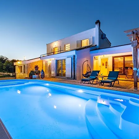 Vakantiehuis My Dalmatia - Elia With Private Pool And Panoramic Sea View Zadar